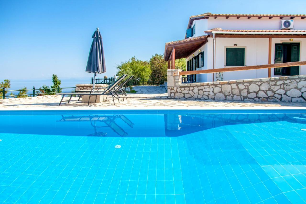 Villa Skyfall Kalamitsi  Exterior photo