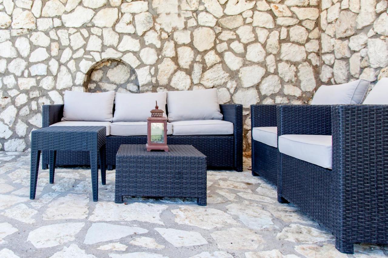 Villa Skyfall Kalamitsi  Exterior photo