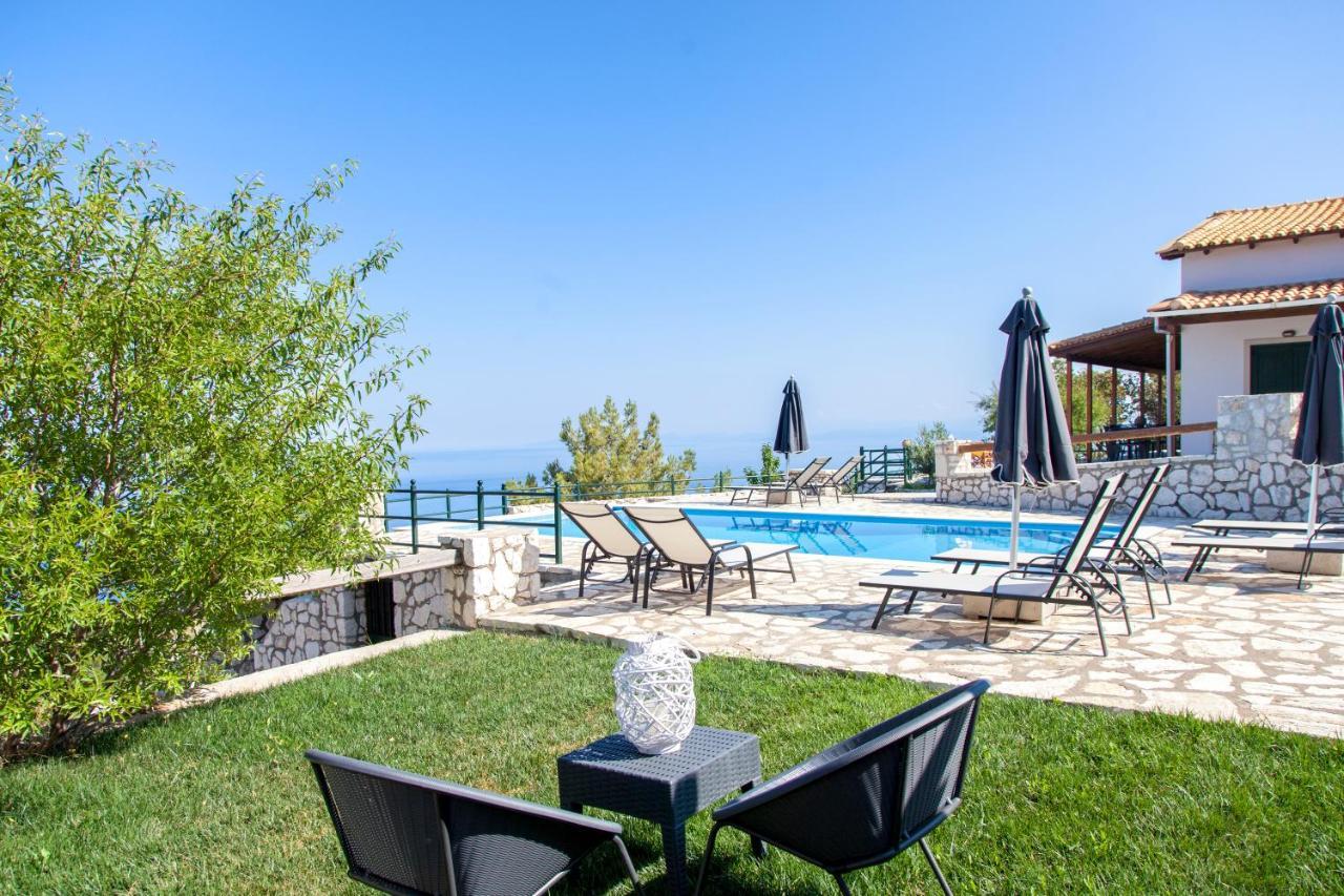 Villa Skyfall Kalamitsi  Exterior photo