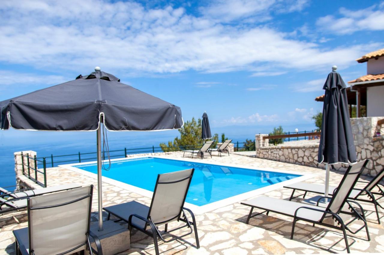 Villa Skyfall Kalamitsi  Exterior photo