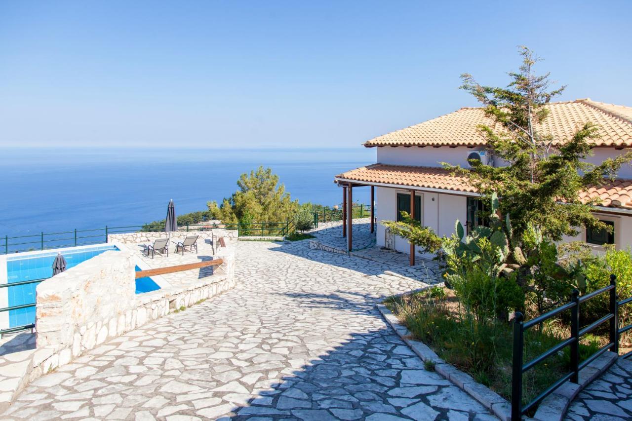 Villa Skyfall Kalamitsi  Exterior photo