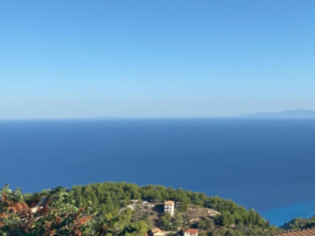 Villa Skyfall Kalamitsi  Exterior photo